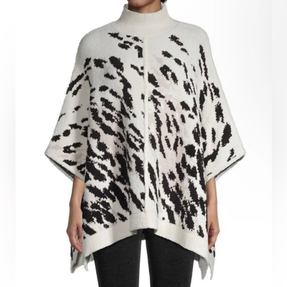 BAREFOOT Dreams Poncho Cheetah print One Size - Picture 1 of 10